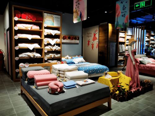 胖東來 精于陳列，贏在細節——食品百貨與日用品銷售之道